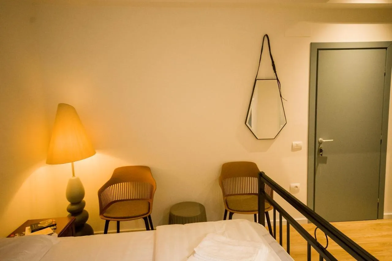 Vanilla Sky Boutique Hostel Tirana 0*,  Albania