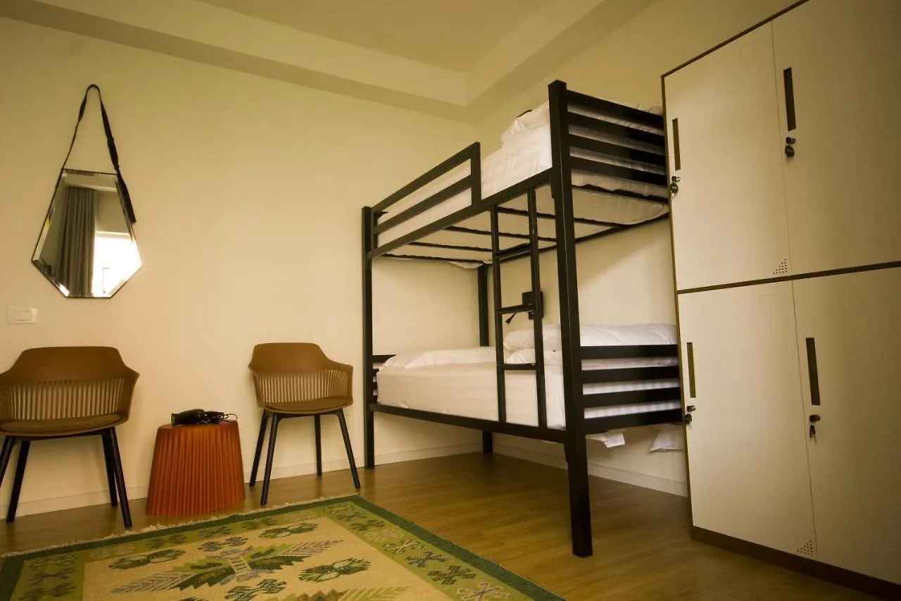 Vanilla Sky Boutique Hostel Tirana 0*,